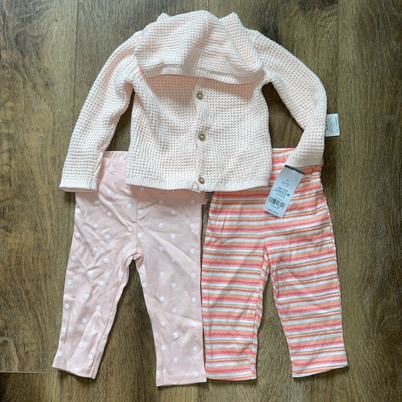 Lot of Baby Clothes - Picture 3 of 6